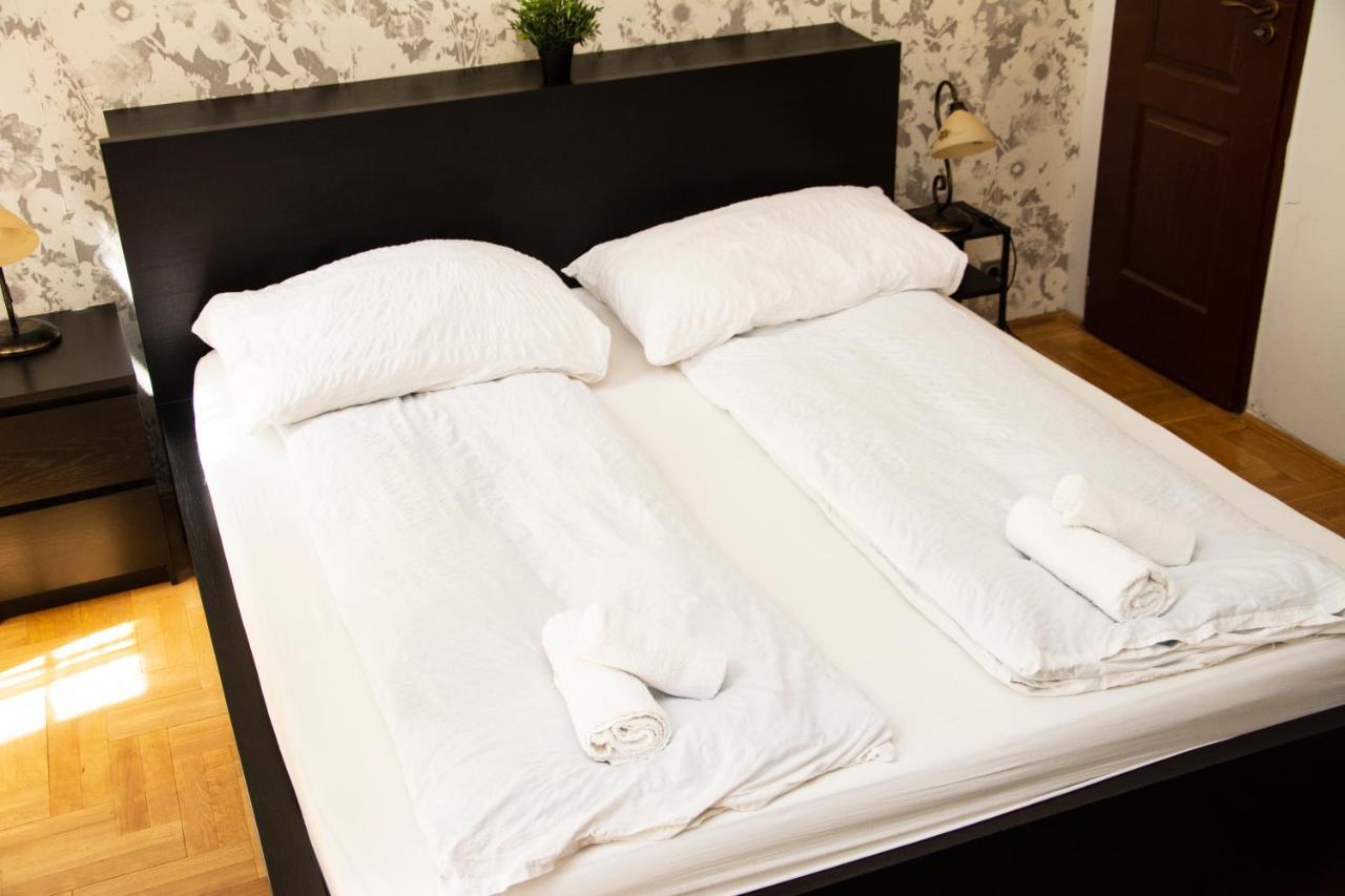 Andrassy Room Boedapest Buitenkant foto