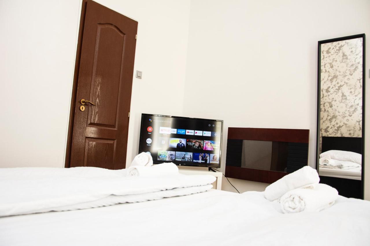 Andrassy Room Boedapest Buitenkant foto